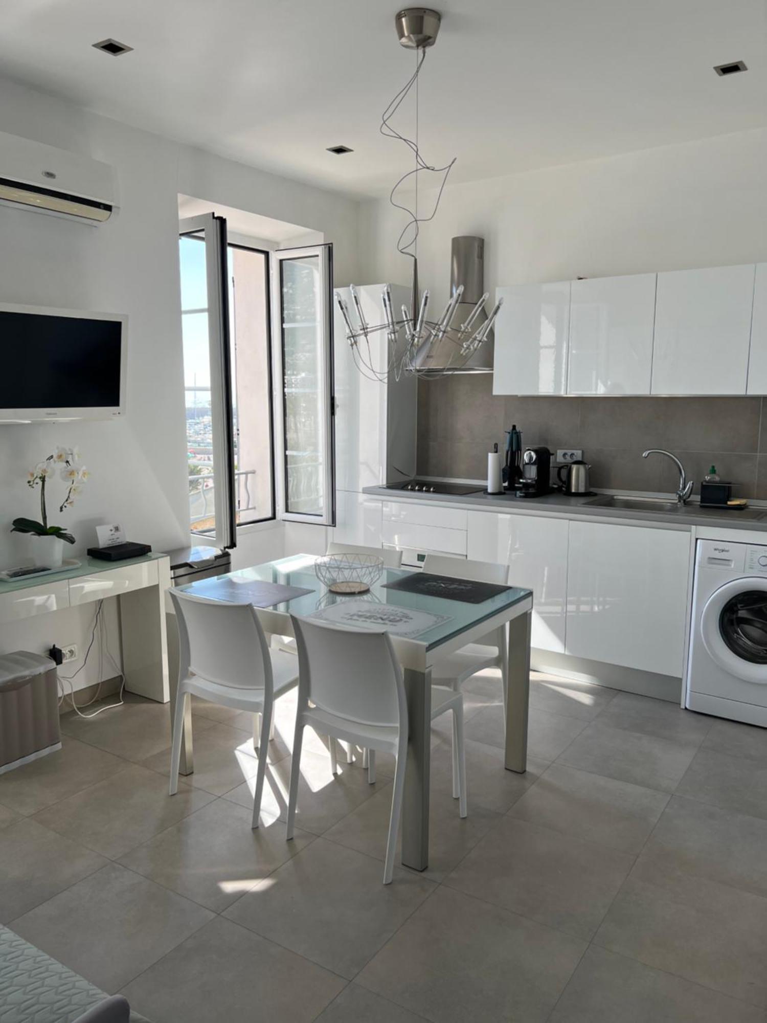 Magnifique Vue Apartment *